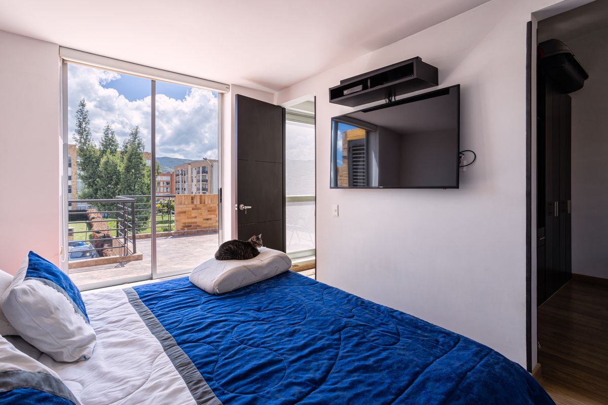 Bedroom with city view